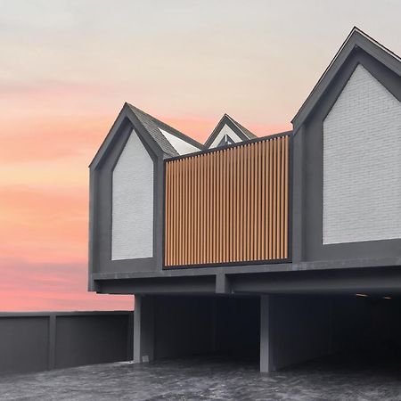 Nidhra นิทรา Apartment Ban Lat Krachaeng Luaran gambar