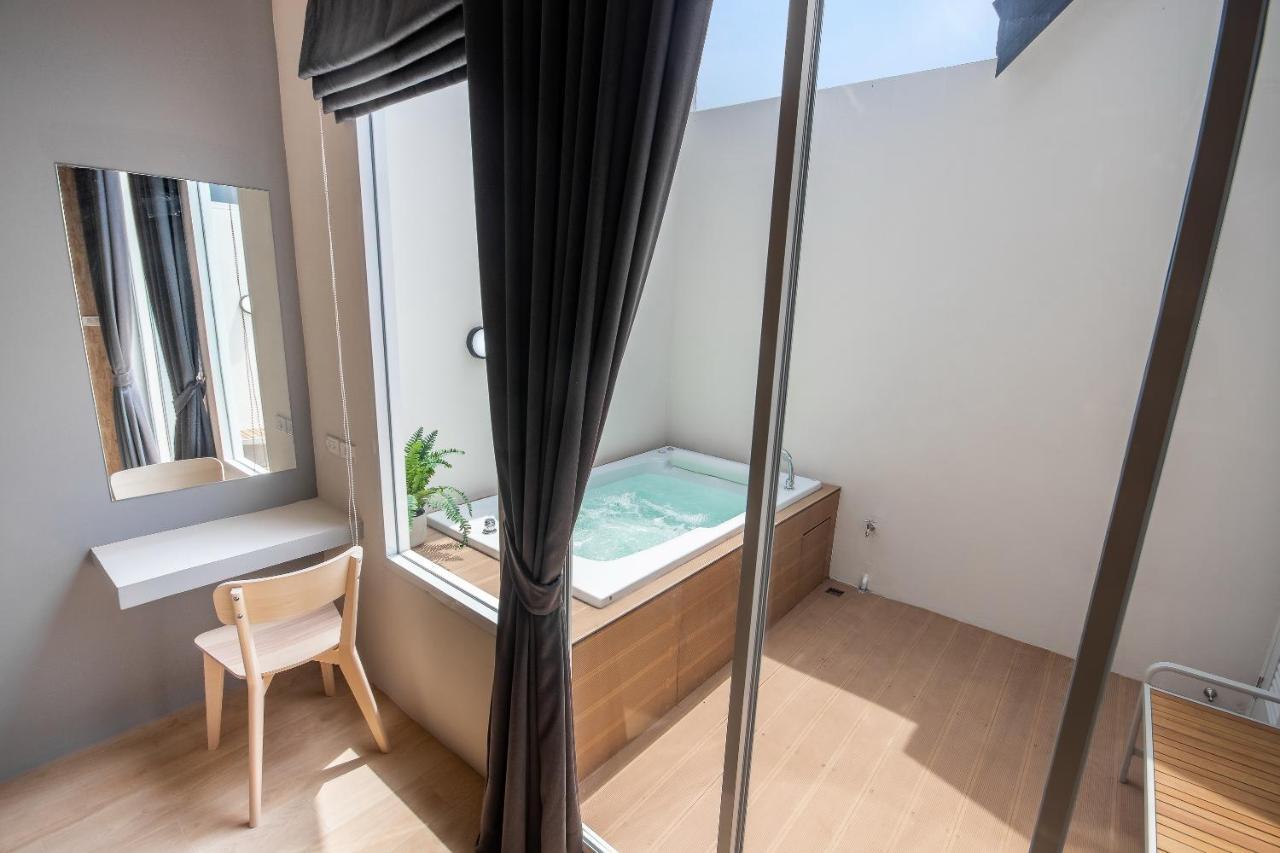 Nidhra นิทรา Apartment Ban Lat Krachaeng Luaran gambar