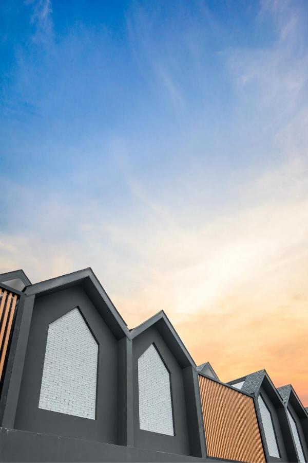 Nidhra นิทรา Apartment Ban Lat Krachaeng Luaran gambar