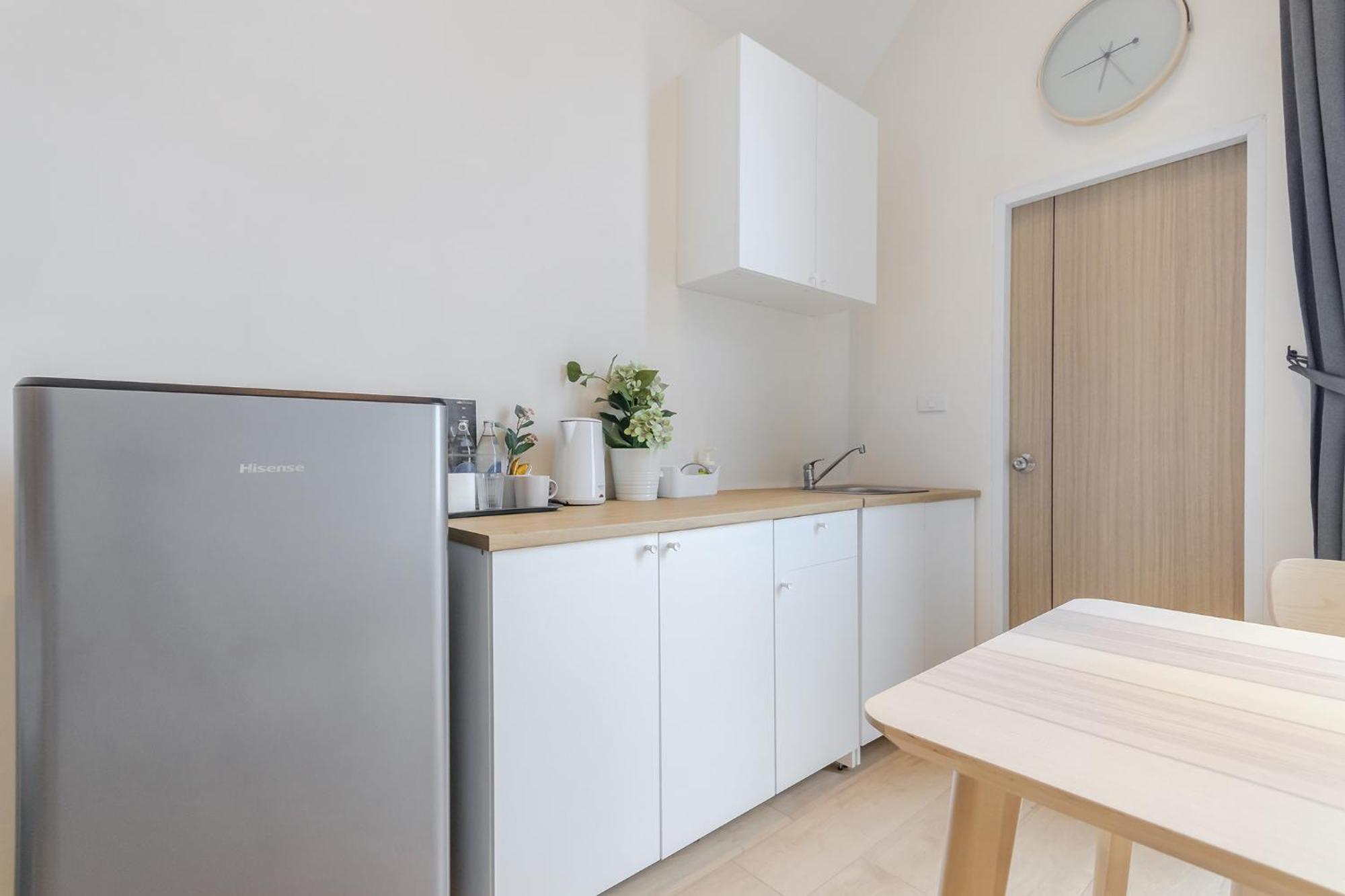 Nidhra นิทรา Apartment Ban Lat Krachaeng Luaran gambar