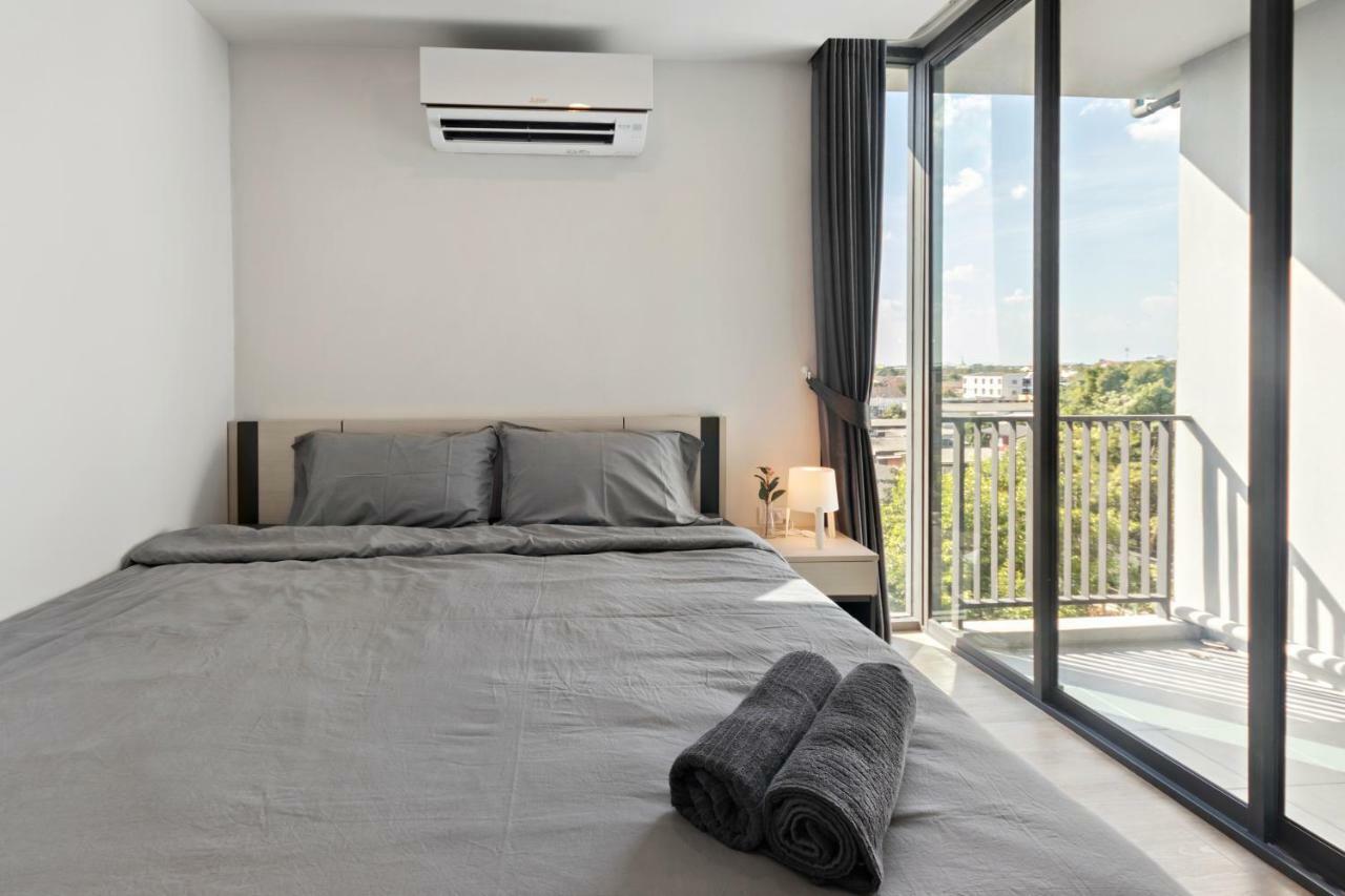 Nidhra นิทรา Apartment Ban Lat Krachaeng Luaran gambar